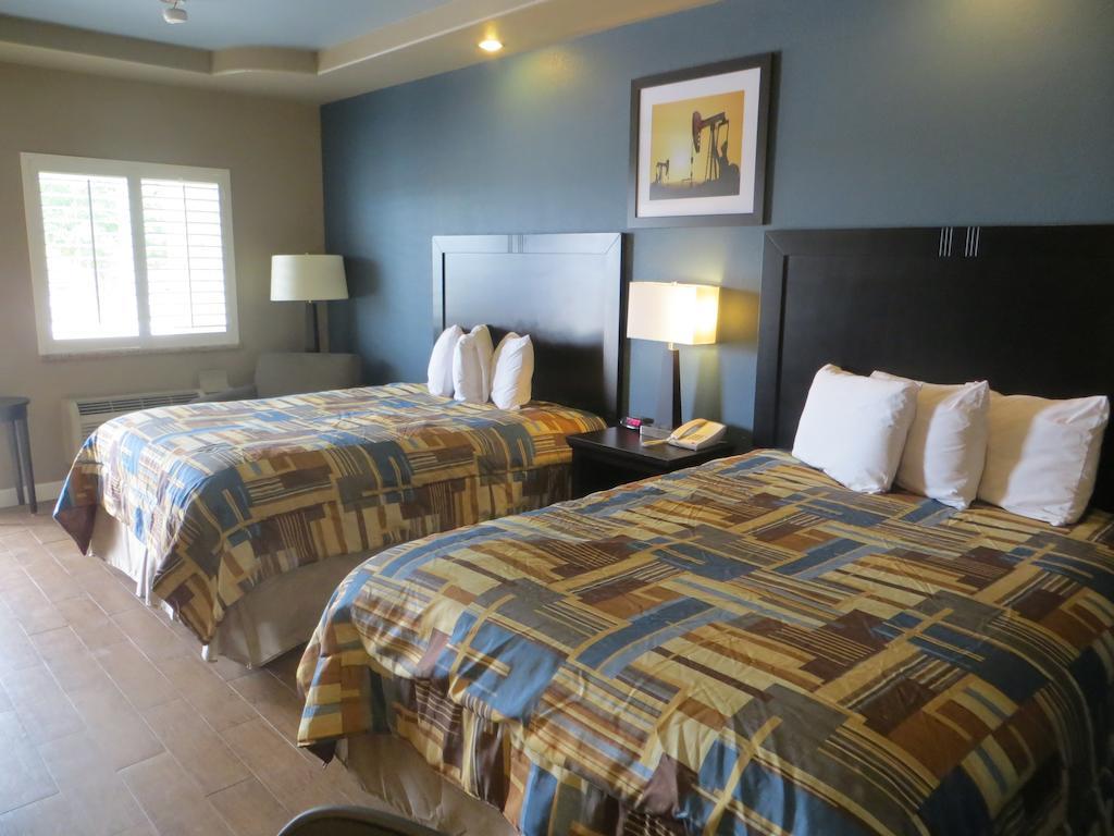 Black Gold Inn Yoakum Room photo